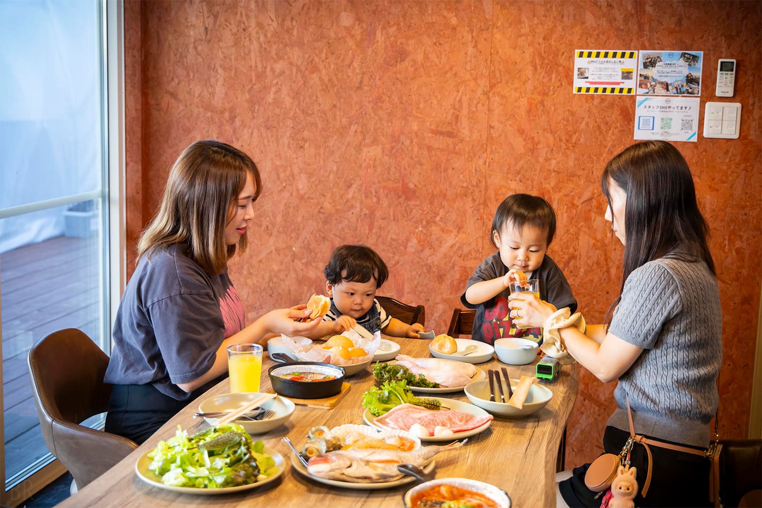 날씨 때문의 좌우하지 않는 식사 공간