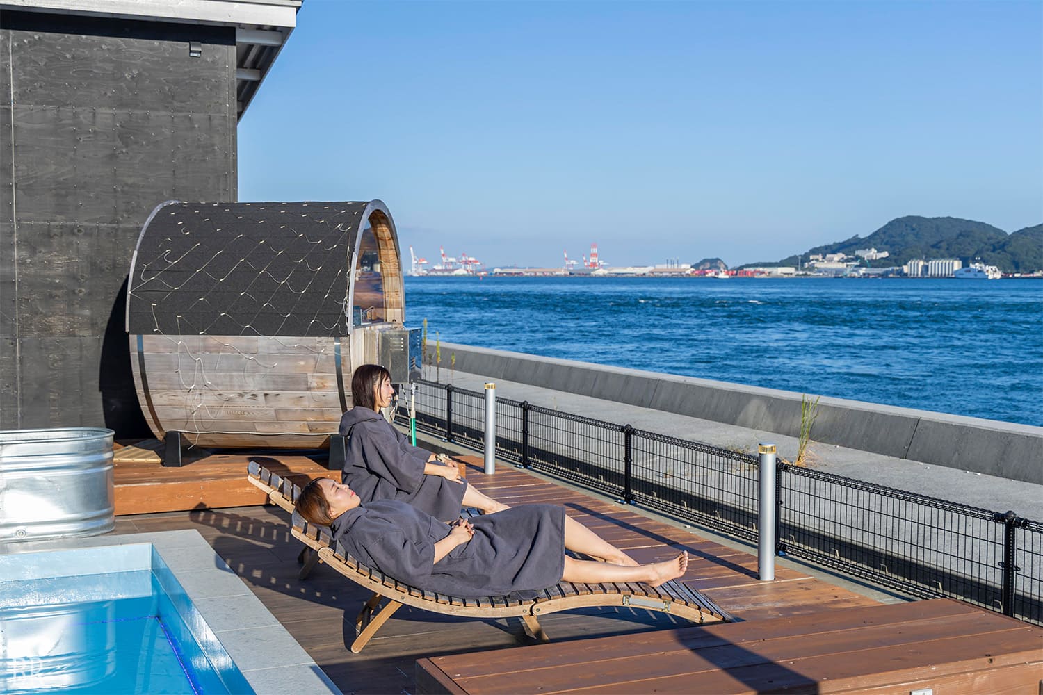 개방감 발군의 프라이빗 사우나